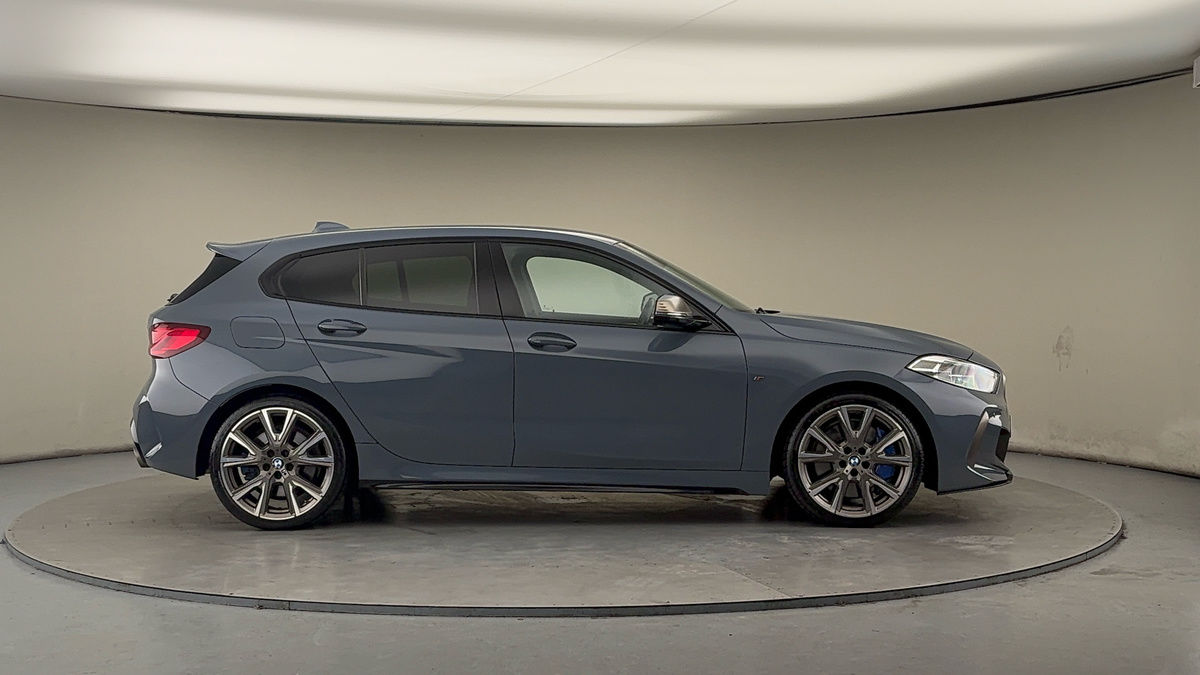 BMW 1 Series Image 16