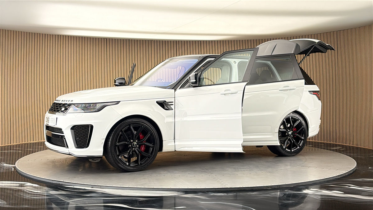 More views of Land Rover Range Rover Sport