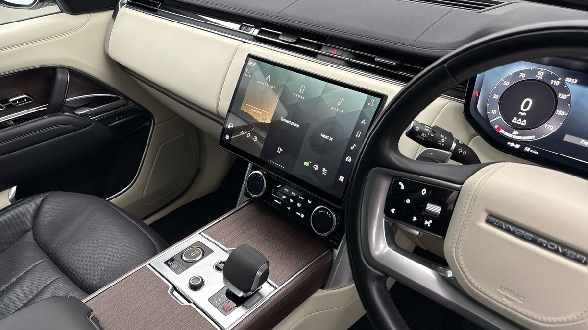Land Rover Range Rover Image 18