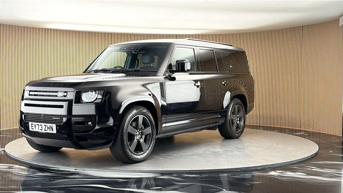 More views of Land Rover Defender 130