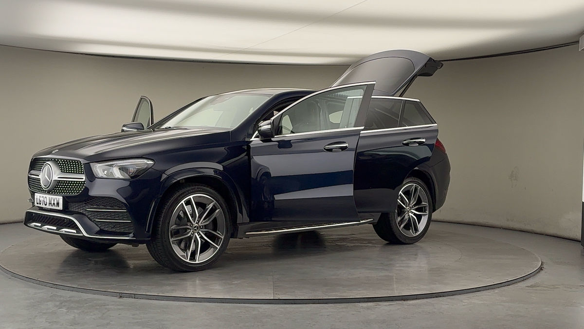 Mercedes-Benz GLE Image 22