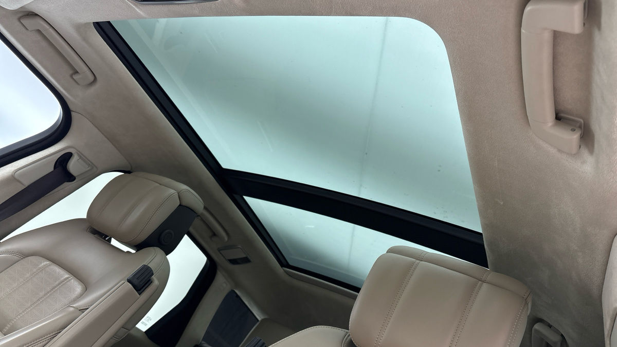 Land Rover Range Rover Sport Image 6