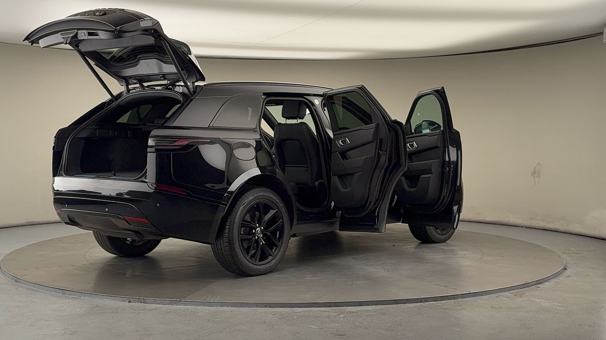 More views of Land Rover Range Rover Velar