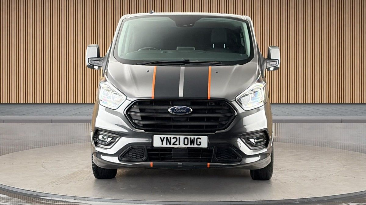 Ford Transit Custom Image 3