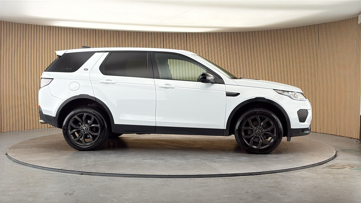 More views of Land Rover Discovery Sport