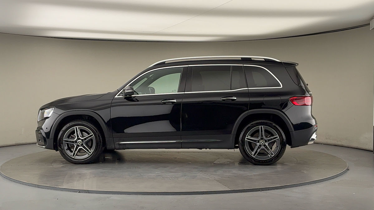 More views of Mercedes-Benz GLB