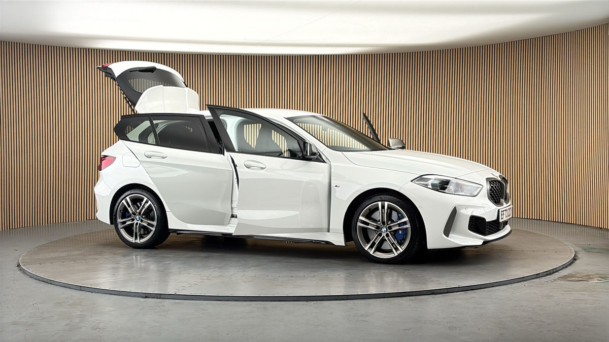 More views of BMW 1 Series