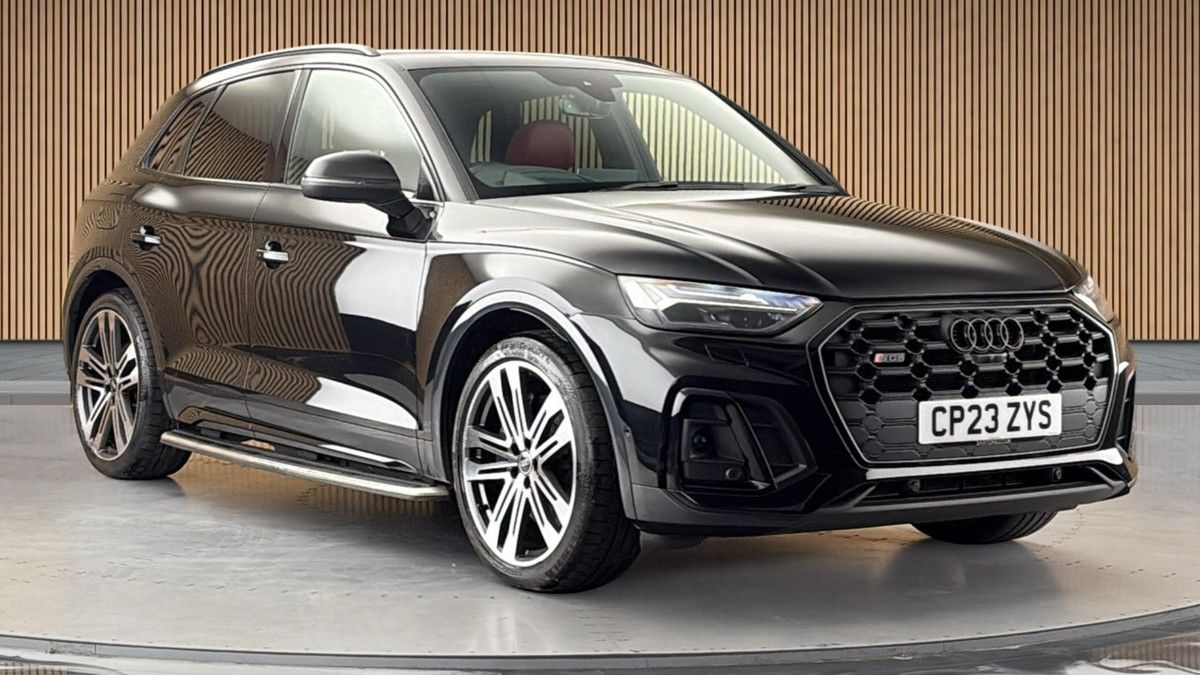 Audi SQ5 Sticky Header Image