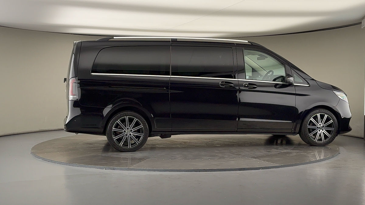 More views of Mercedes-Benz V Class