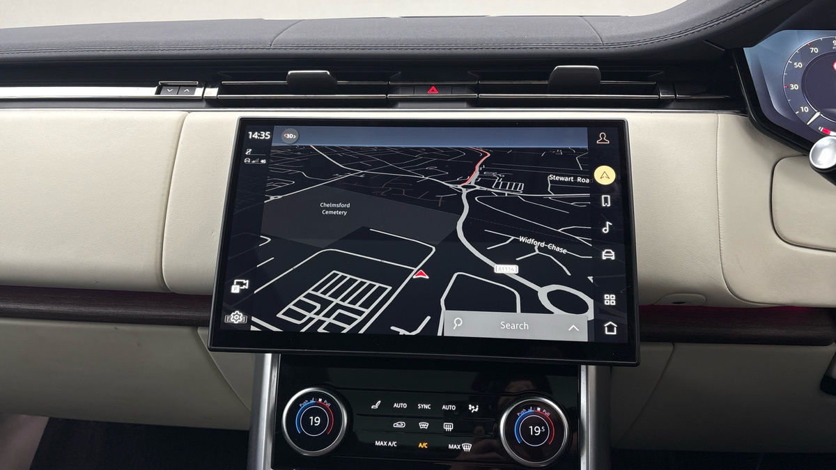 Land Rover Range Rover Image 17