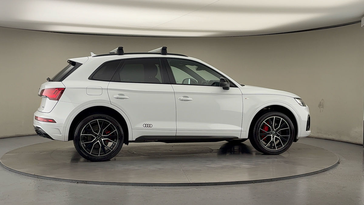 More views of Audi Q5