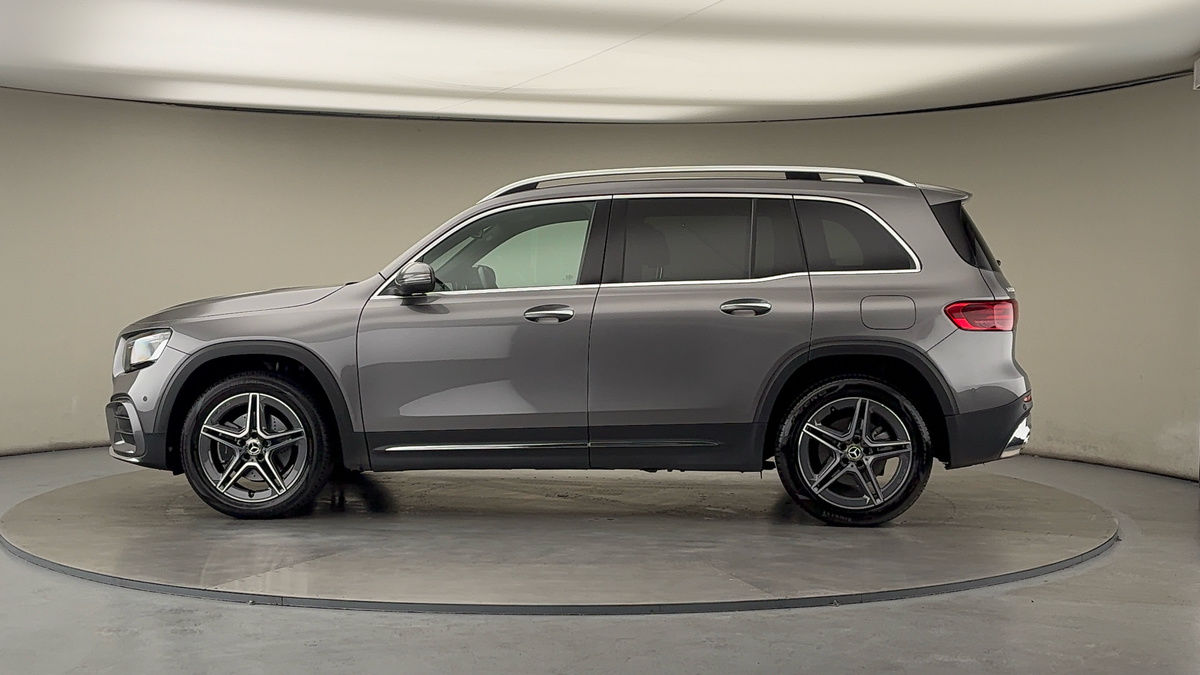 More views of Mercedes-Benz GLB