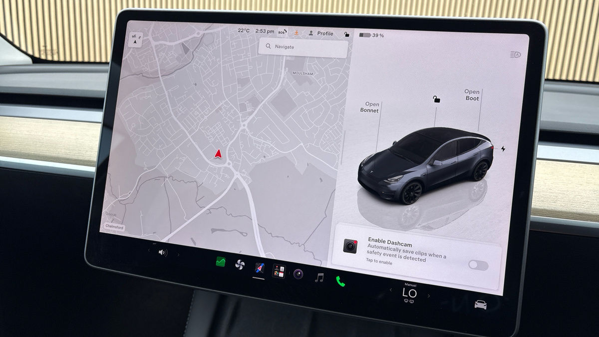 Tesla Model Y Image 17
