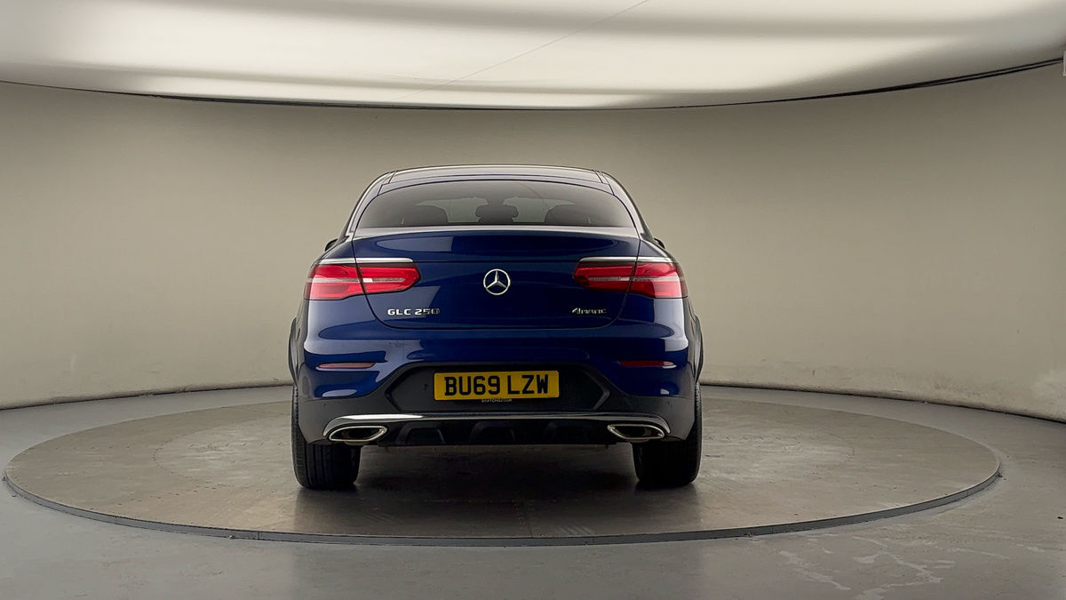 Mercedes-Benz GLC Image 4