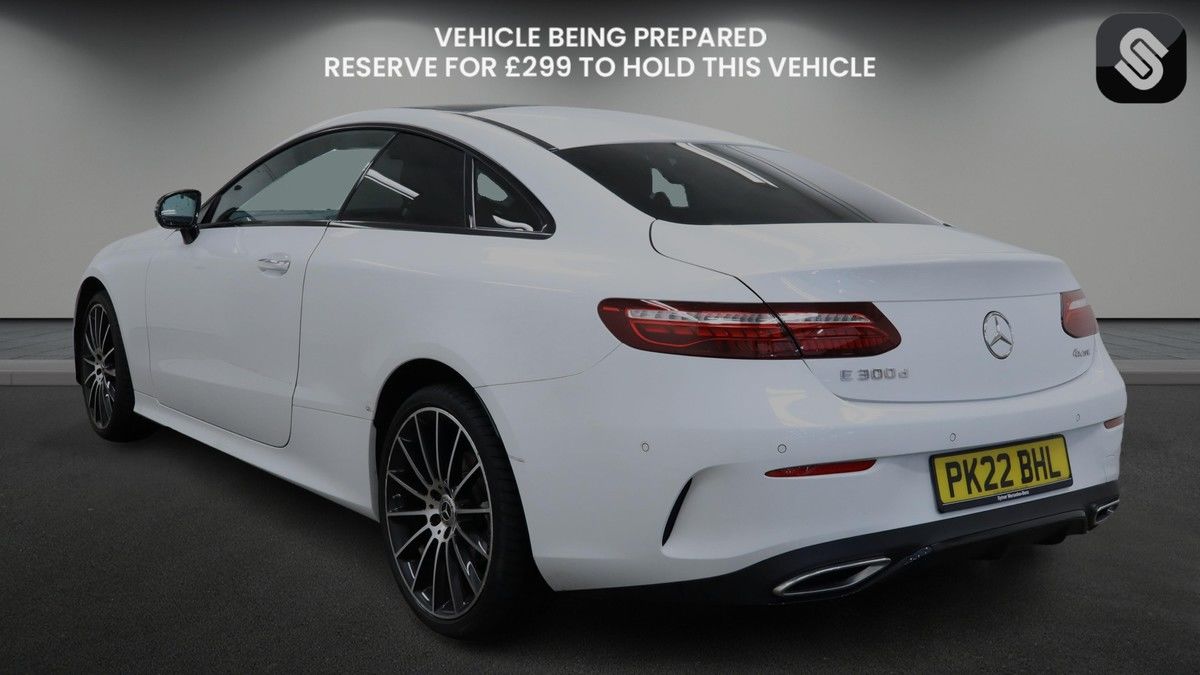 Mercedes-Benz E Class Image 3