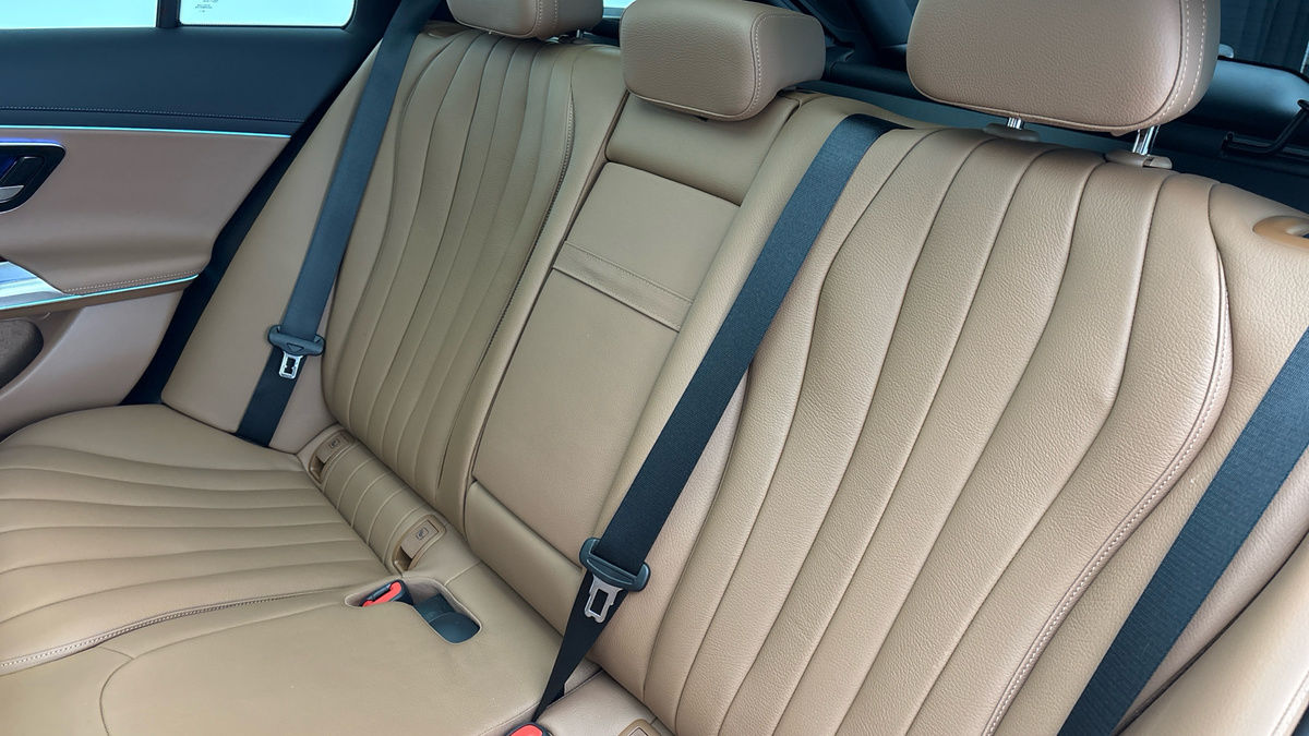 Mercedes-Benz E Class Image 8