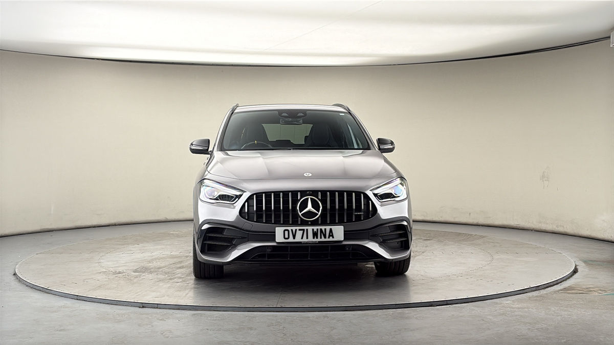 More views of Mercedes-Benz GLA