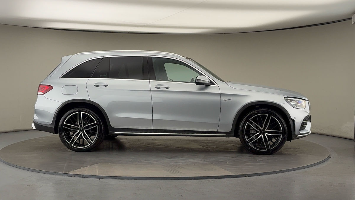 More views of Mercedes-Benz GLC