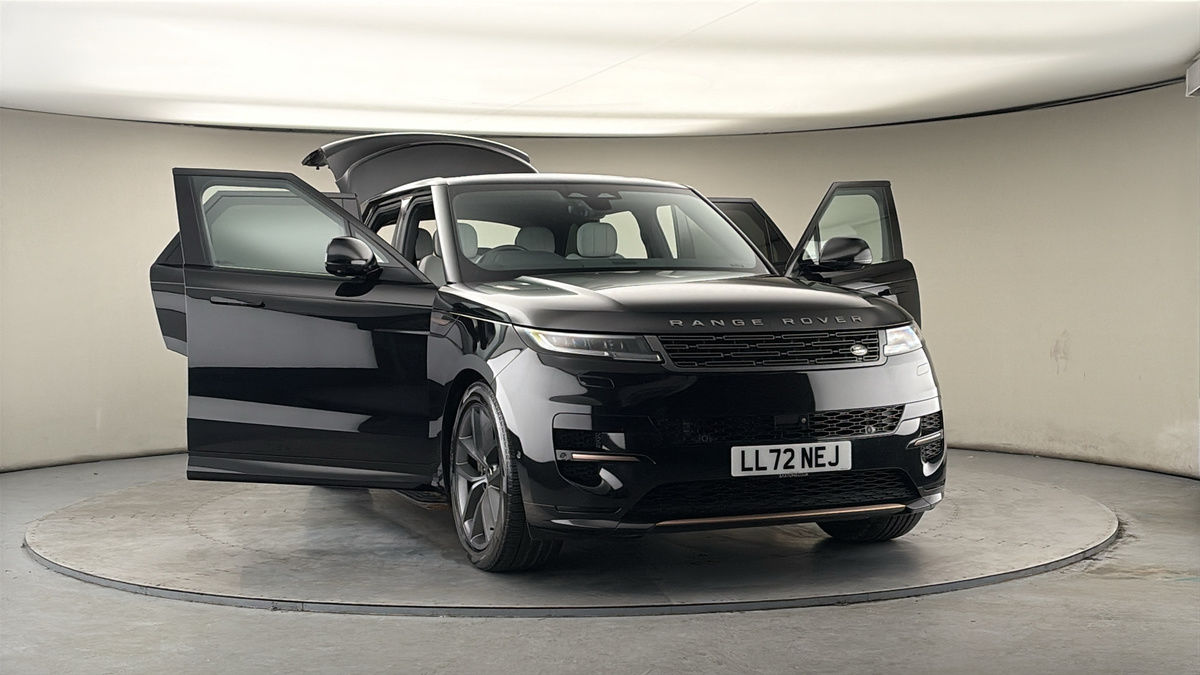 More views of Land Rover Range Rover Sport