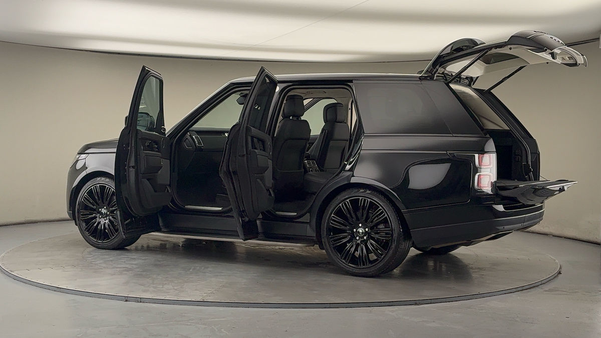 More views of Land Rover Range Rover