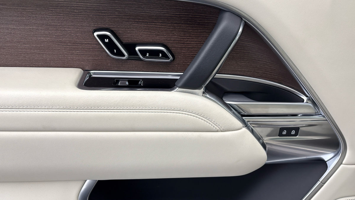 Land Rover Range Rover Image 19