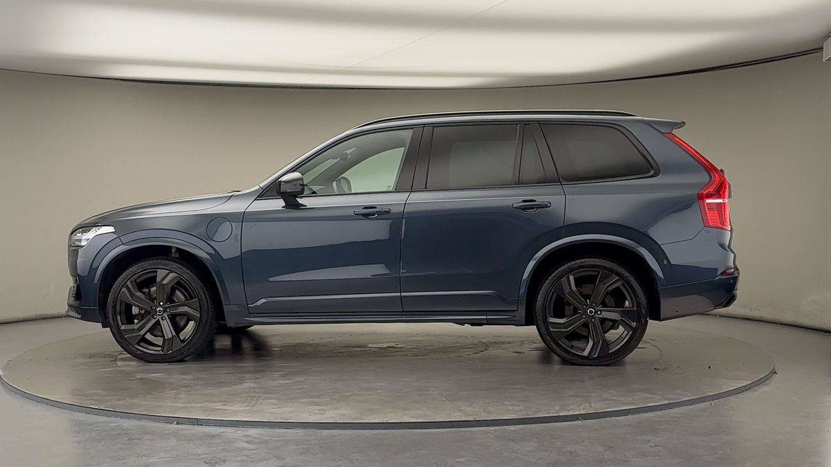 More views of Volvo XC90