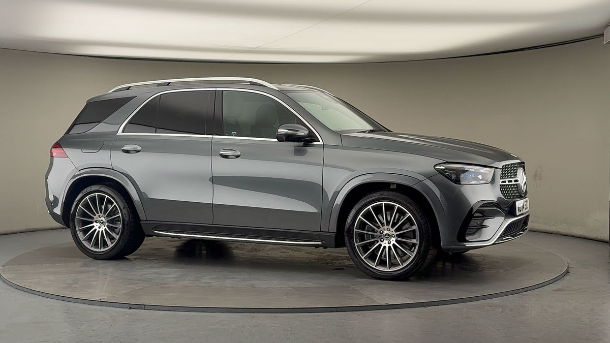 More views of Mercedes-Benz GLE