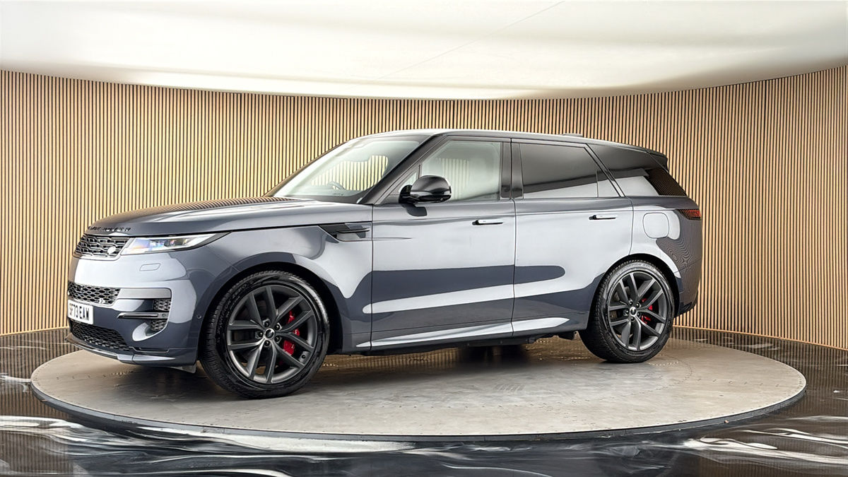 More views of Land Rover Range Rover Sport