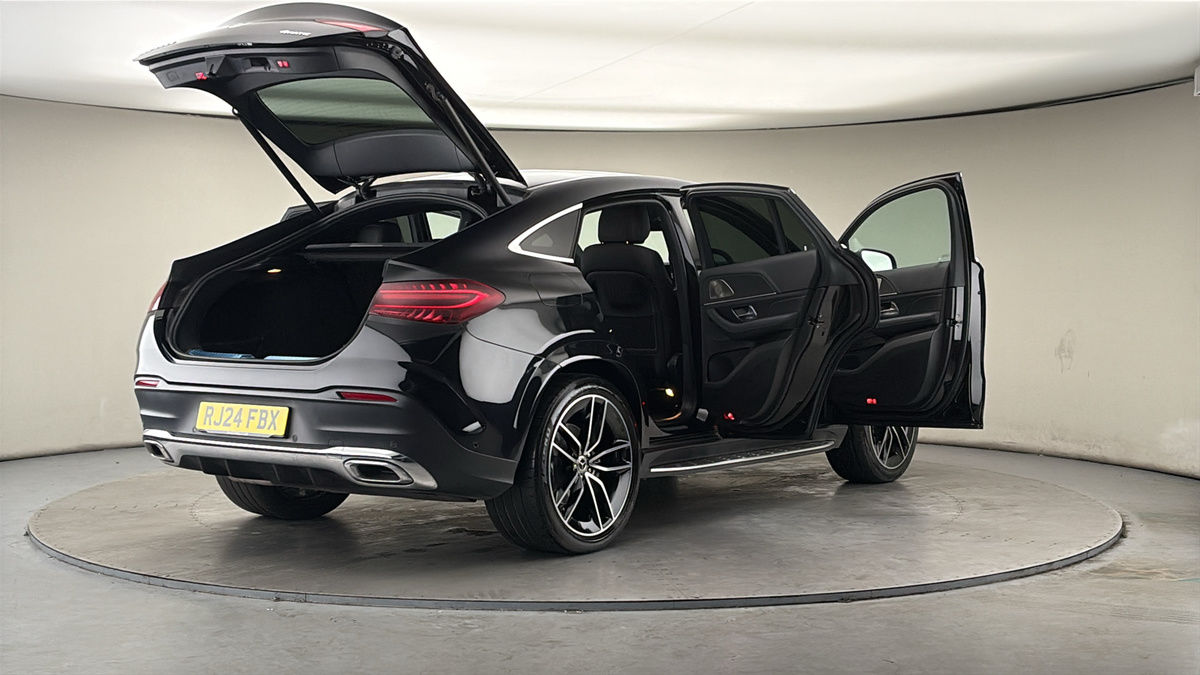 More views of Mercedes-Benz GLE