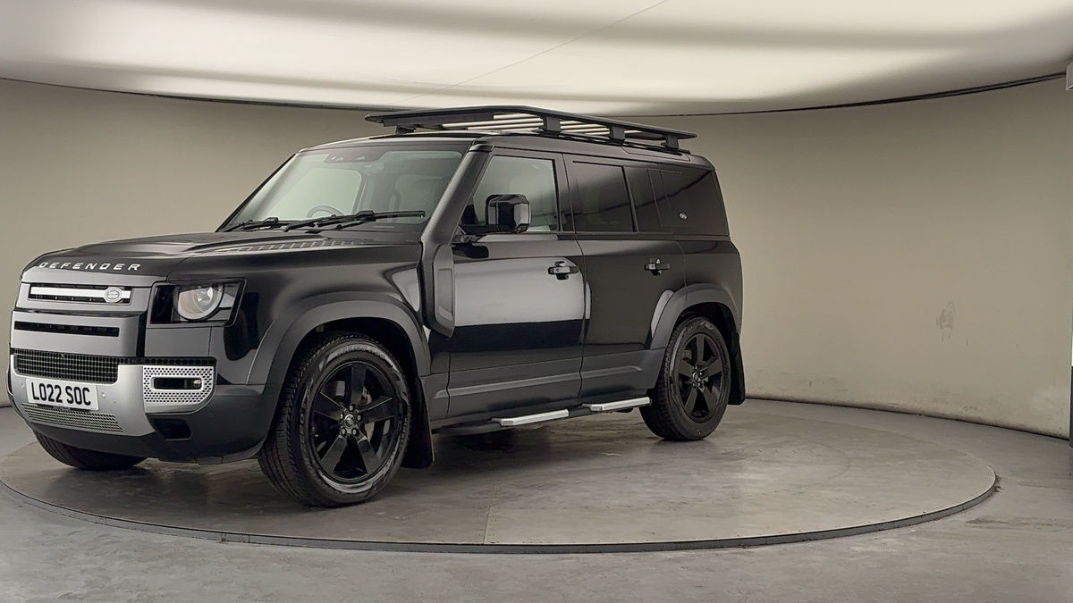 More views of Land Rover Defender 110