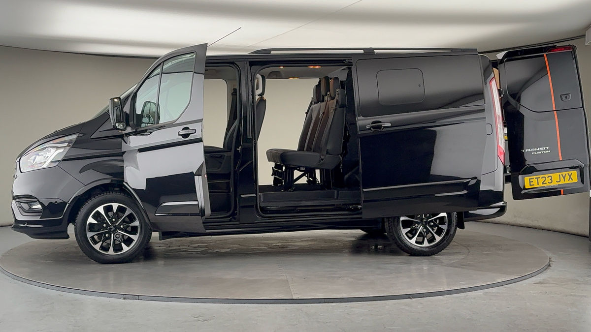 More views of Ford Transit Custom
