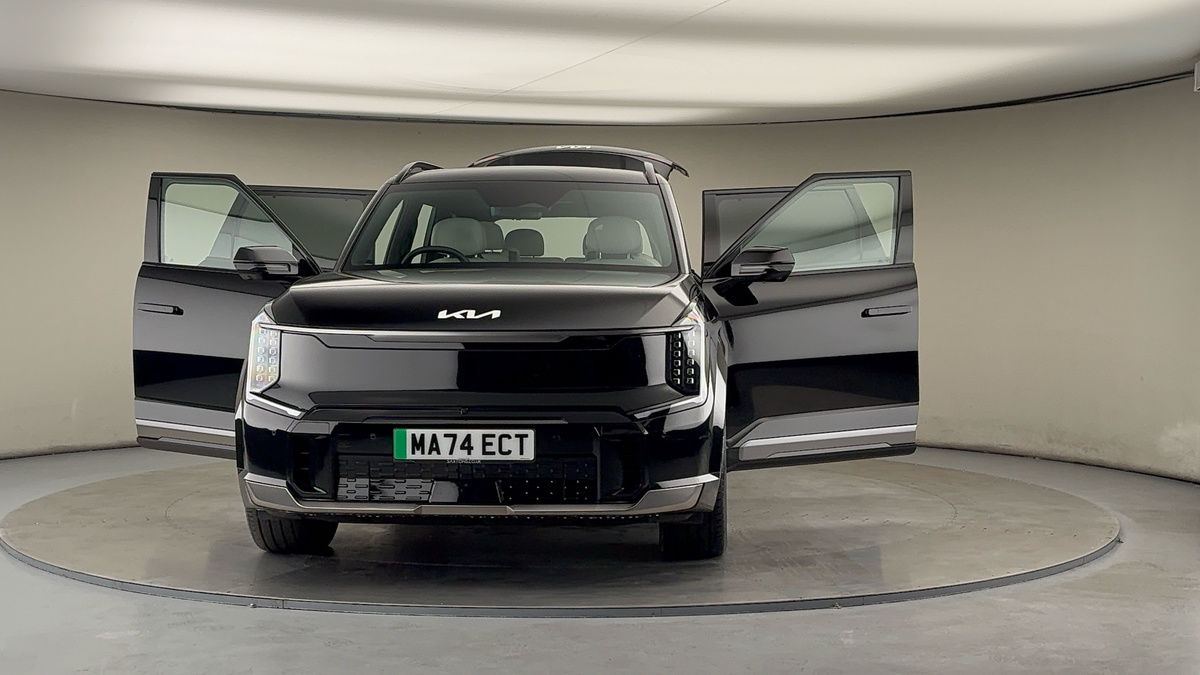 More views of Kia EV9