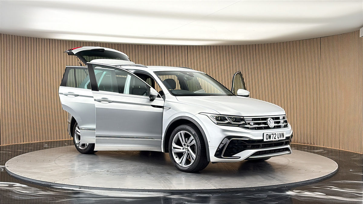 More views of Volkswagen Tiguan