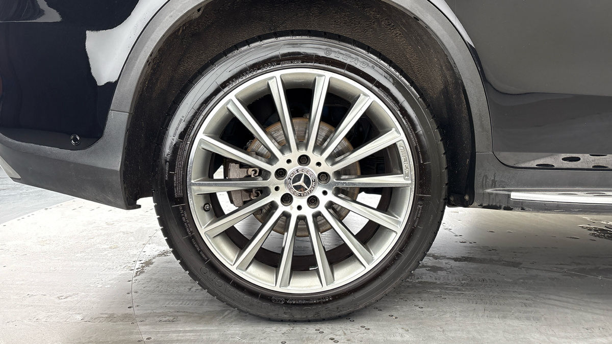 Mercedes-Benz GLC Image 10