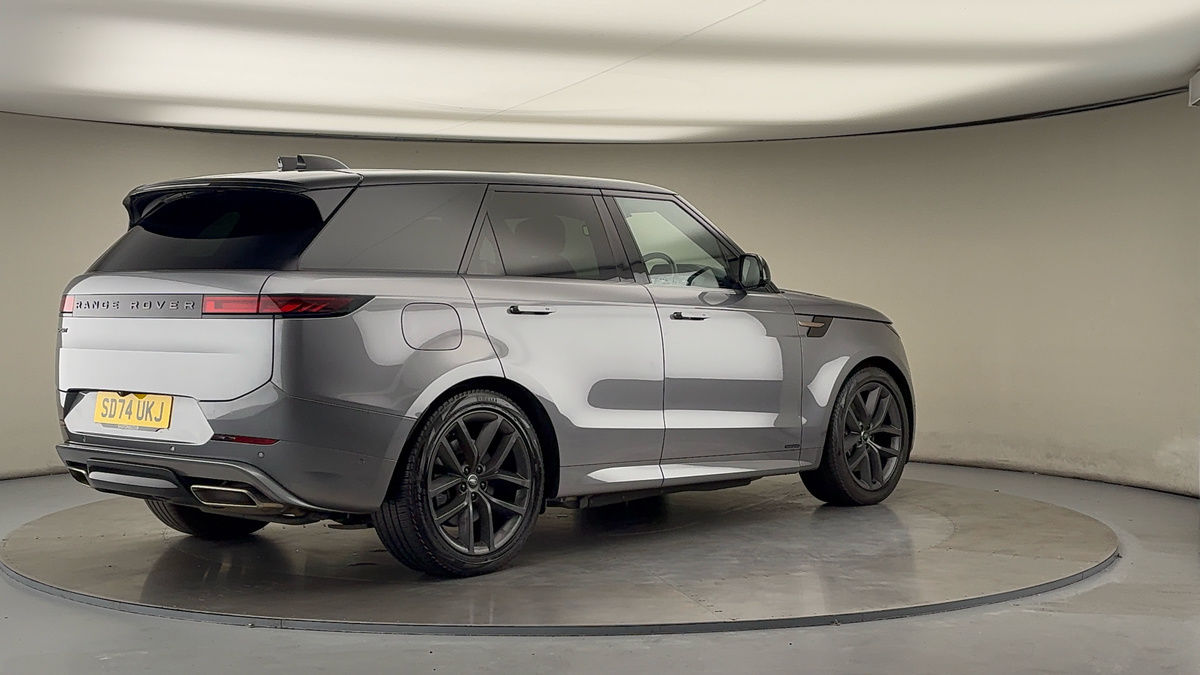 Land Rover Range Rover Sport Image 21