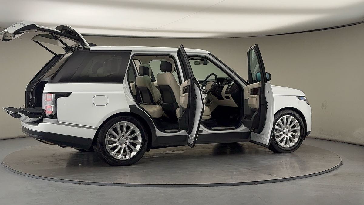 More views of Land Rover Range Rover