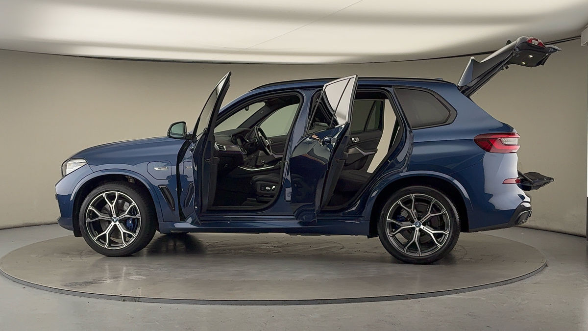 More views of BMW X5