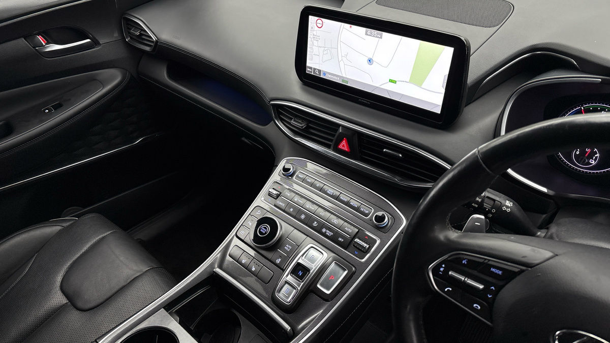 Hyundai Santa Fe Image 18