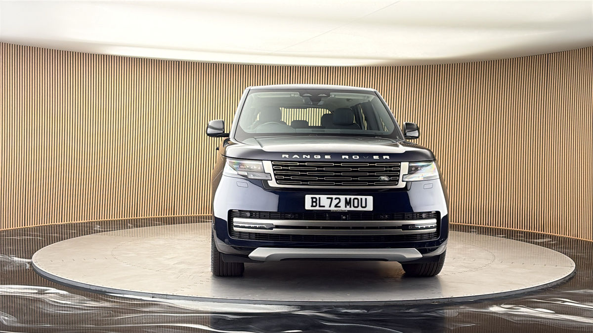 More views of Land Rover Range Rover