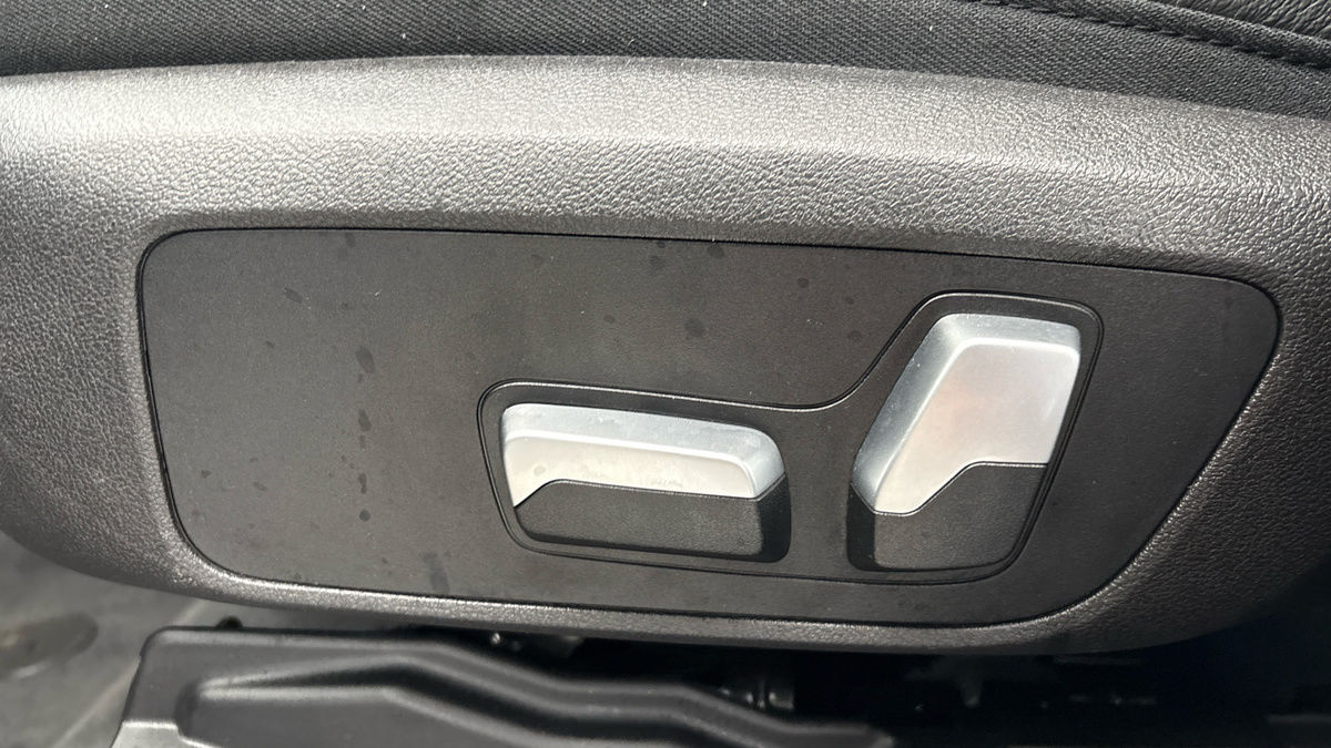 BMW iX3 Image 34