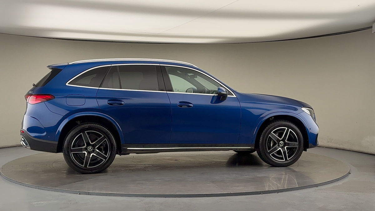 More views of Mercedes-Benz GLC