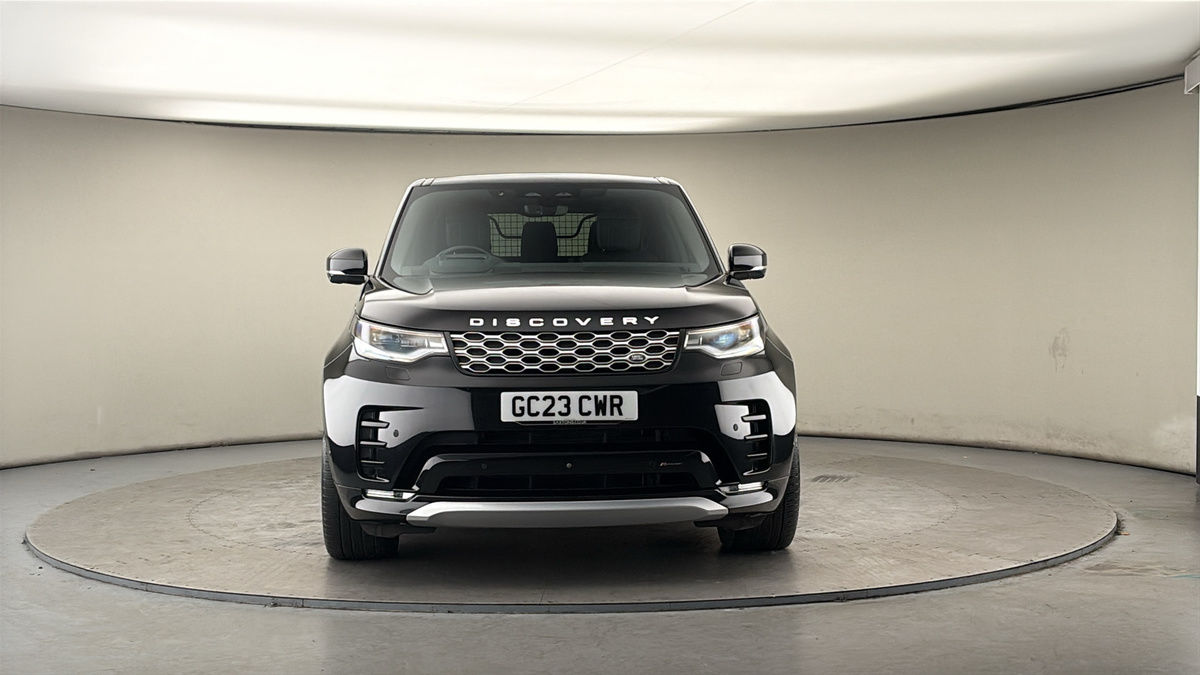 More views of Land Rover Discovery