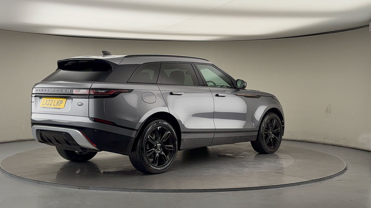 Land Rover Range Rover Velar Image 21