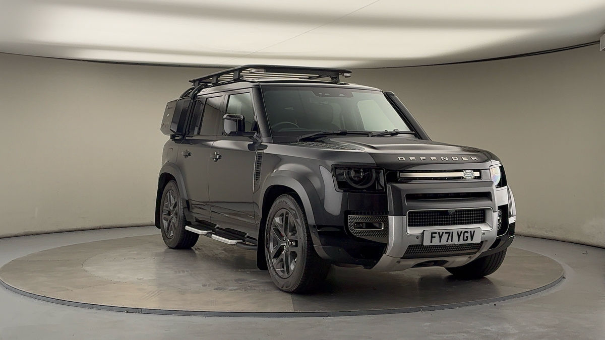 More views of Land Rover Defender 110