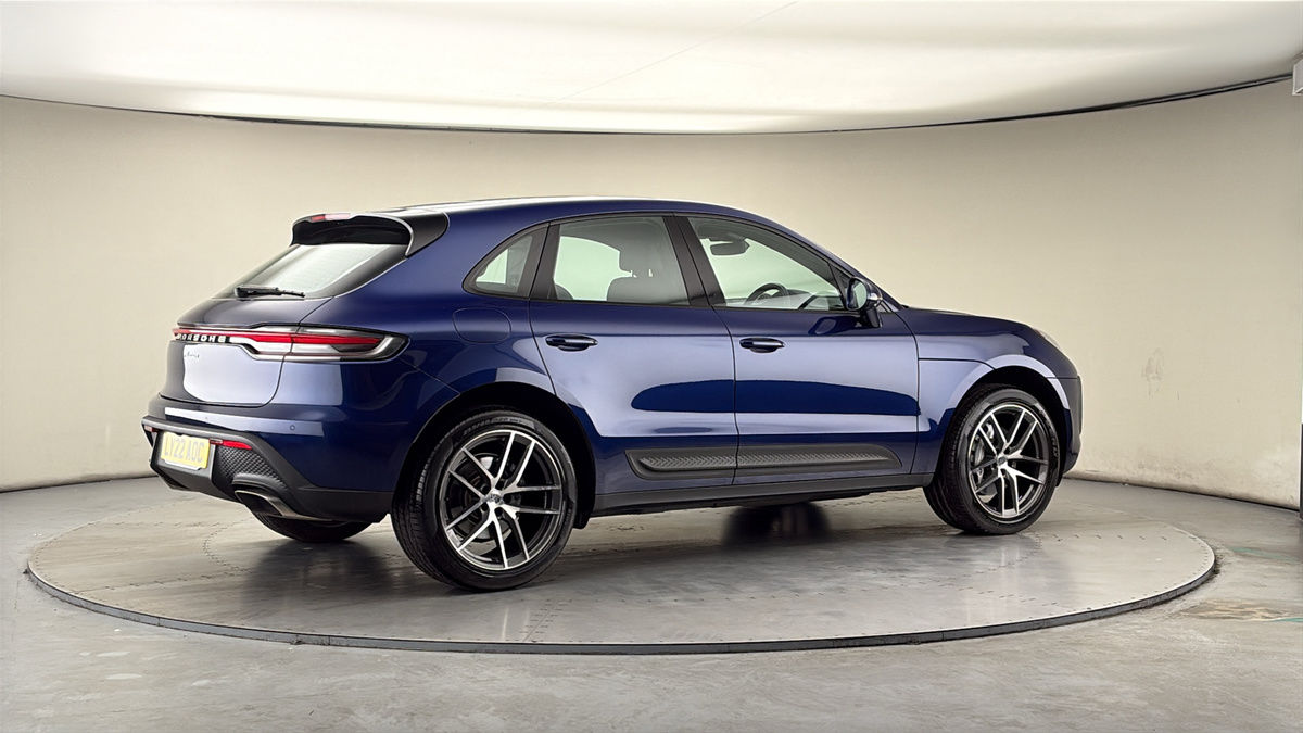 More views of Porsche Macan