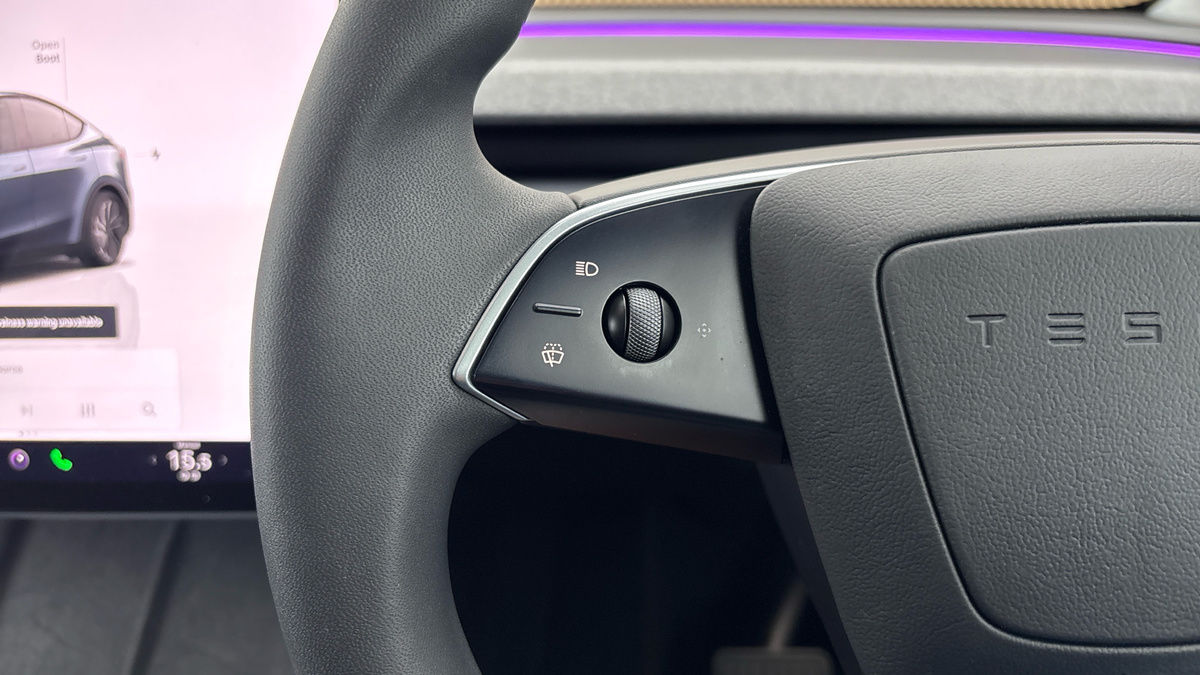 Tesla Model Y Image 13