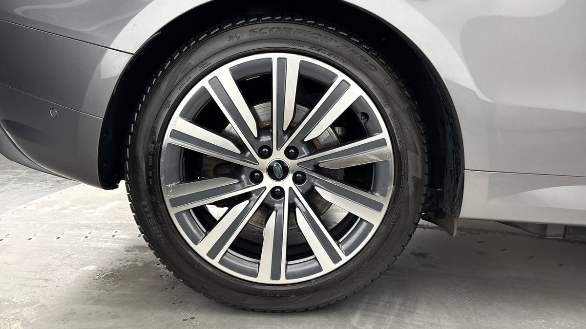 Land Rover Range Rover Sport Image 10