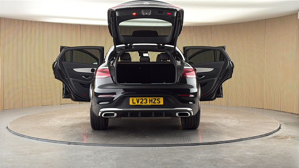 More views of Mercedes-Benz GLC