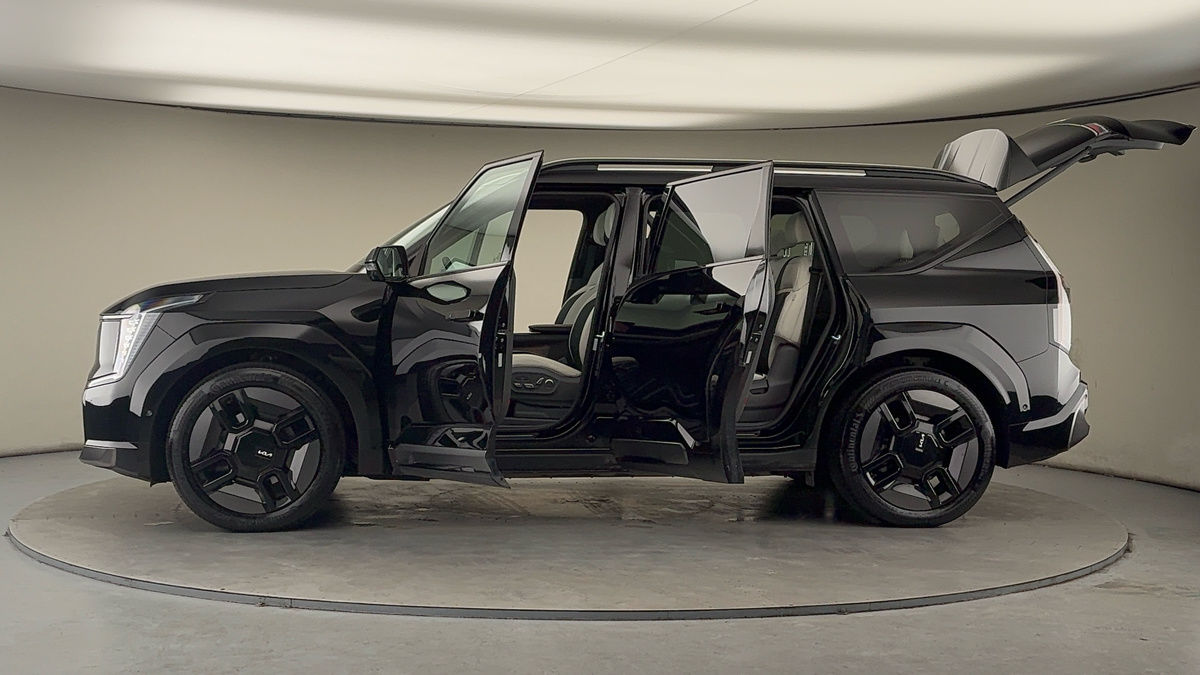 More views of Kia EV9