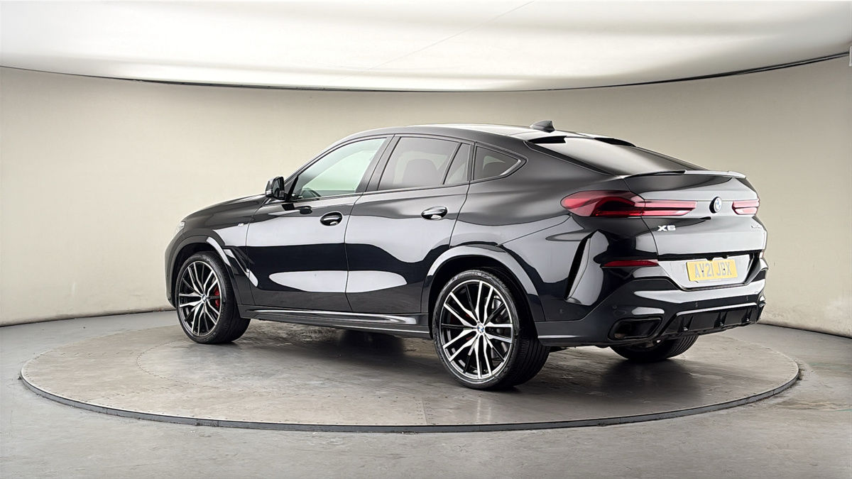 More views of BMW X6